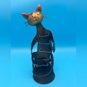 TOOARTS ARTS TO ALL METAL CAT WINE BOTTLE HOLDER